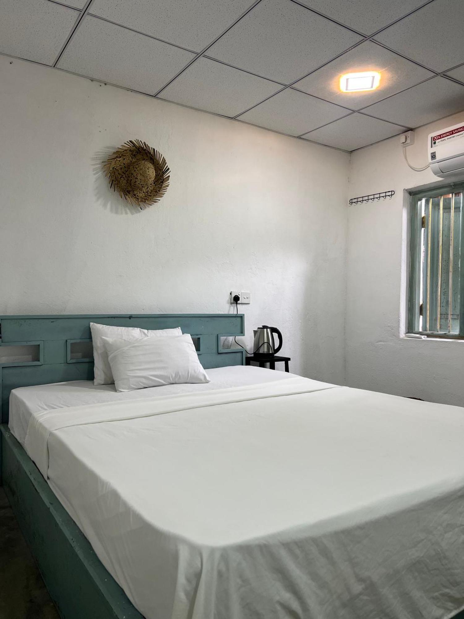 Auberge de jeunesse Cactus Arugambay à Baie d'Arugam Extérieur photo
